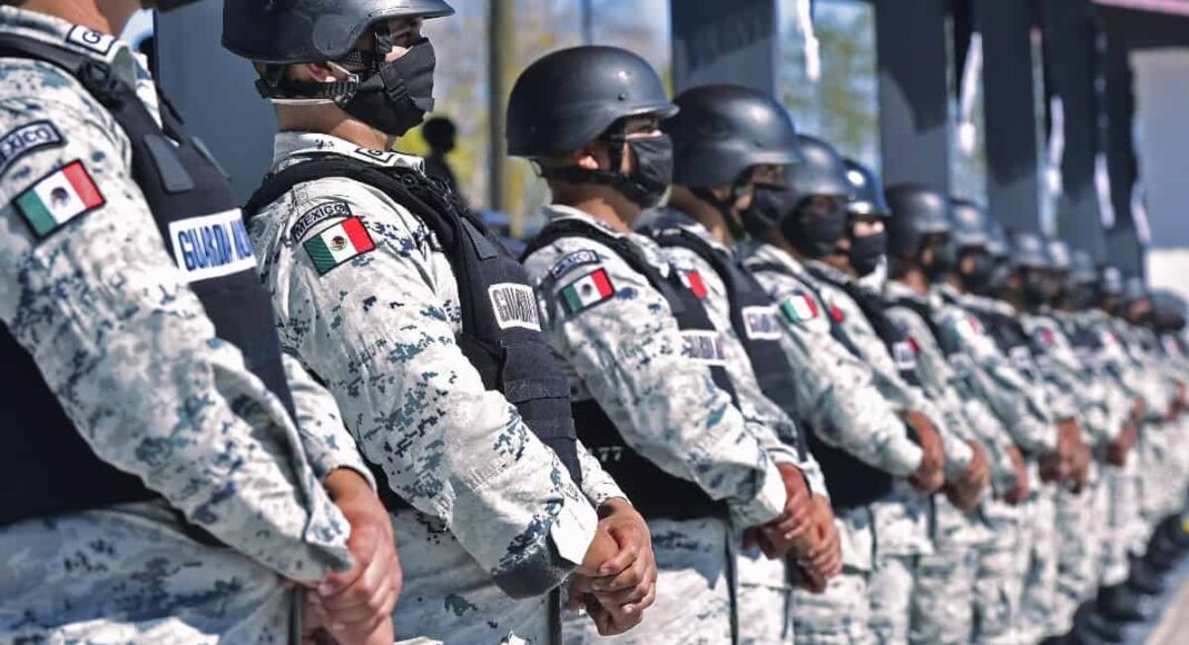 Decomisan drogas y armas por casi 20 mdd en distintos operativos