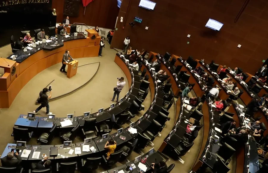 Senado de México pospone hasta 2030 la reforma contra la reelección y el nepotismo