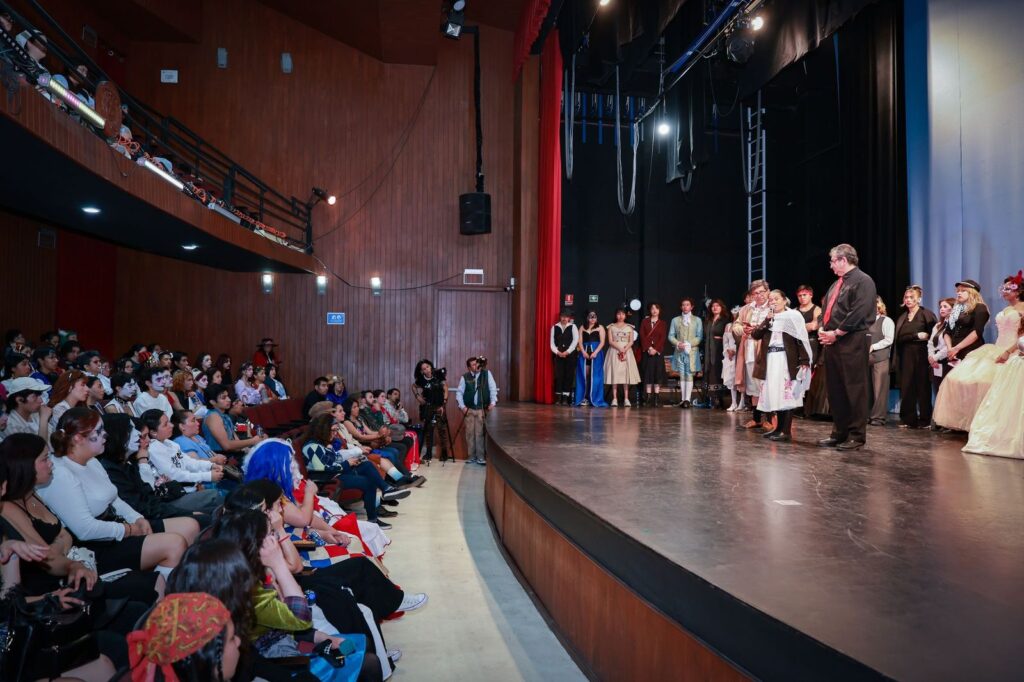 UAEMéx Celebra el Día Mundial del Teatro 2025 en Toluca