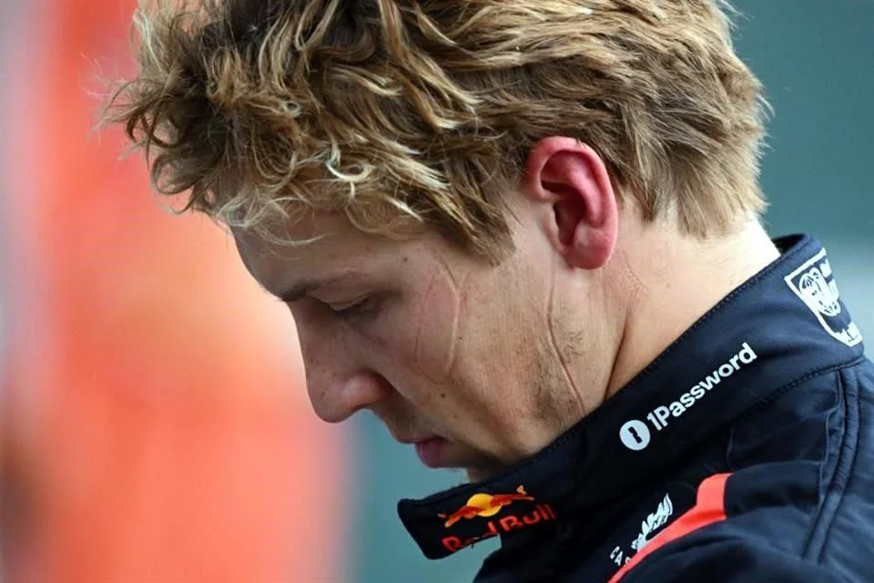 Yuki Tsunoda reemplazará a Liam Lawson en Red Bull, según reporte