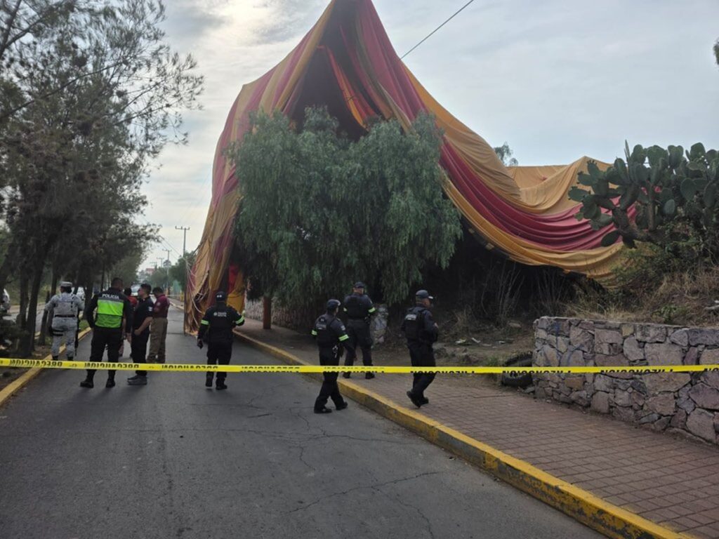Se desploma globo aerostático en Teotihuacán; hay 14 personas lesionadas
