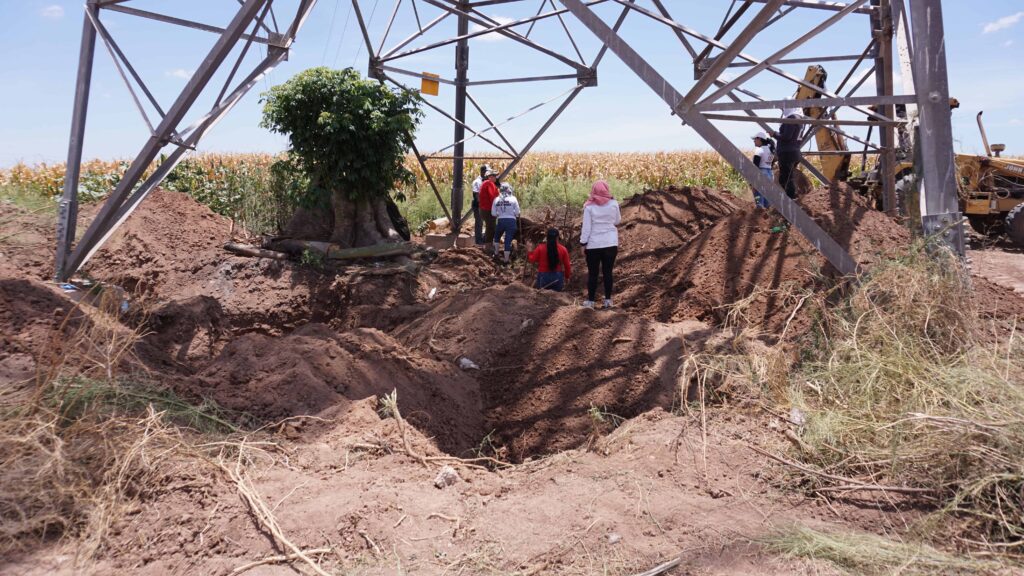 Hallan tres cuerpos en una mina inactiva en Baviácora, Sonora
