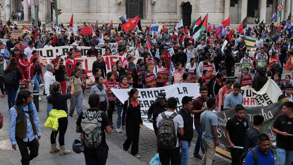 A 54 años del ‘Halconazo’, marchan por justicia y memoria