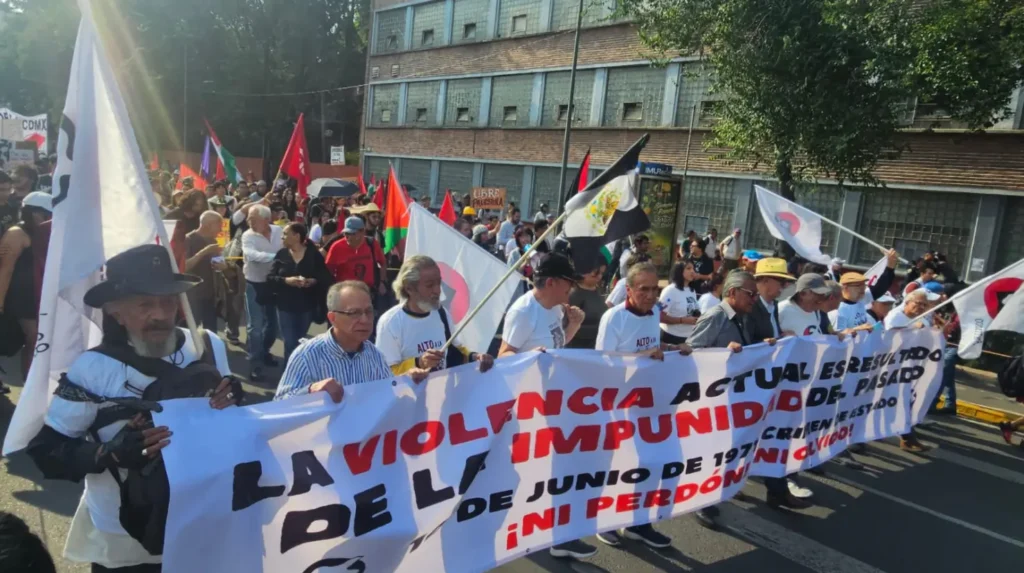 A 54 años del ‘Halconazo’, marchan por justicia y memoria