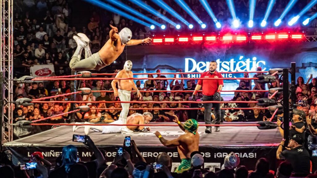 Despedida triunfal del Hijo del Santo en Tijuana ante un lleno total