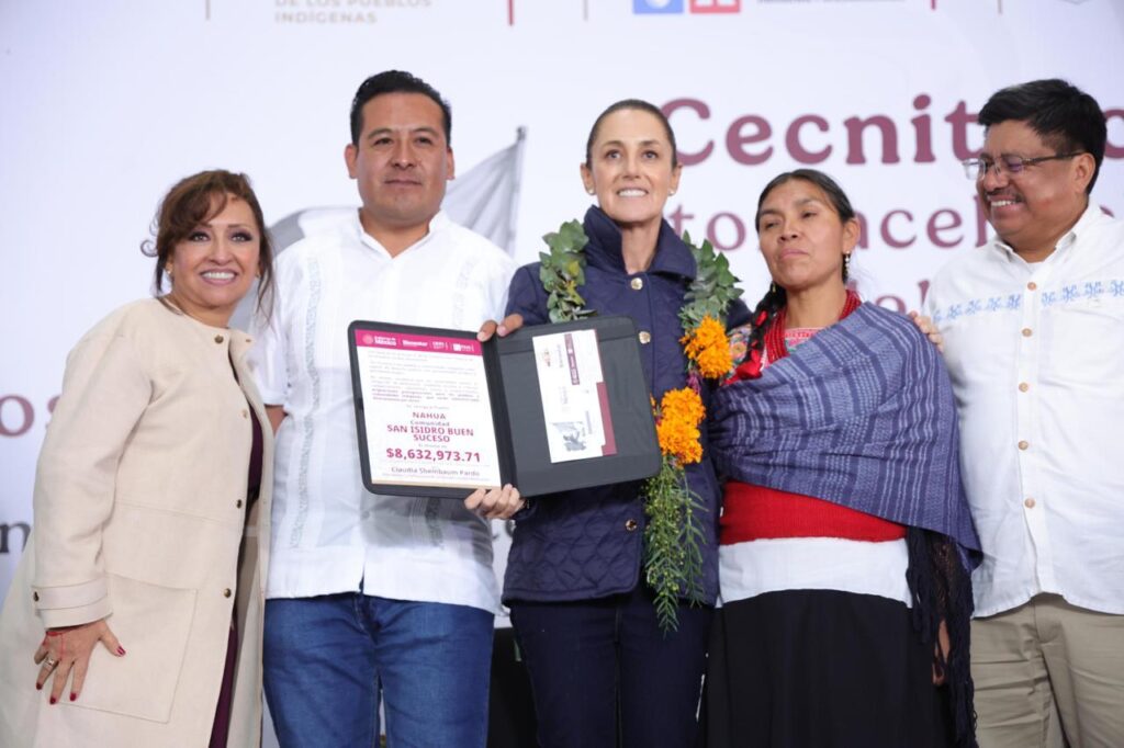 Sheinbaum entrega recursos directos a 38 pueblos indígenas en Tlaxcala