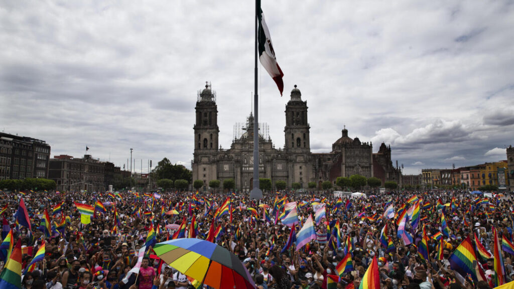 Gobierno federal reafirma compromiso con la comunidad LGBTI+
