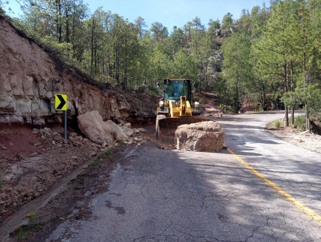 Joven indígena muere arrastrado por corriente en la Sierra Tarahumara