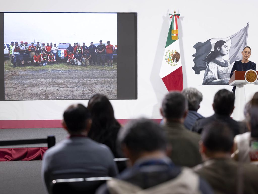 México ofrece ayuda humanitaria a Texas ante tragedia