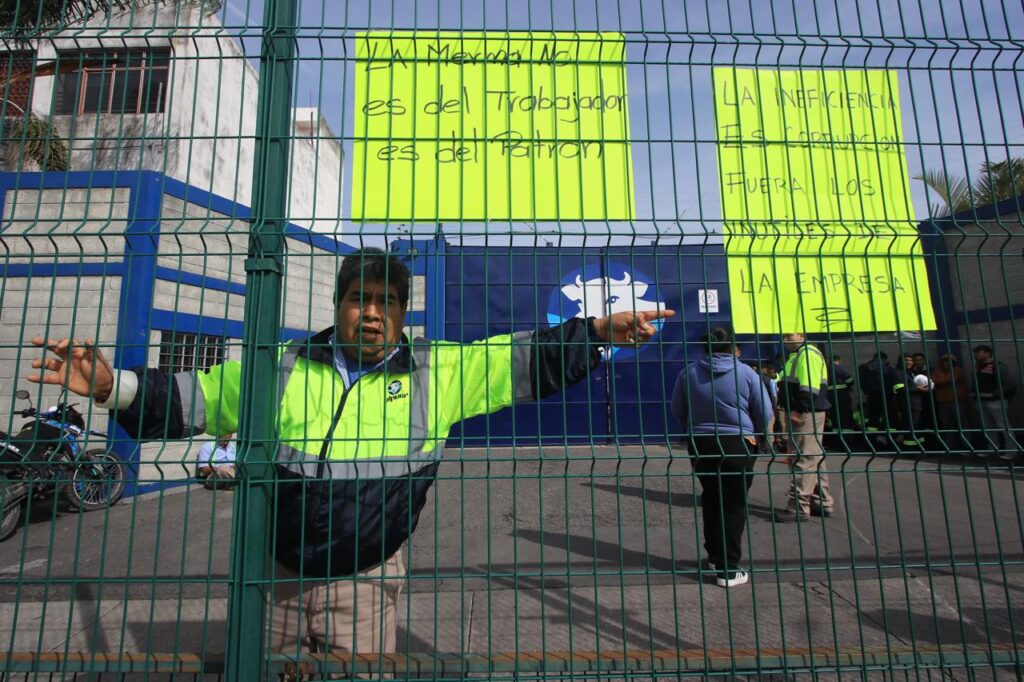 Trabajadores de Alpura protestan en varios estados