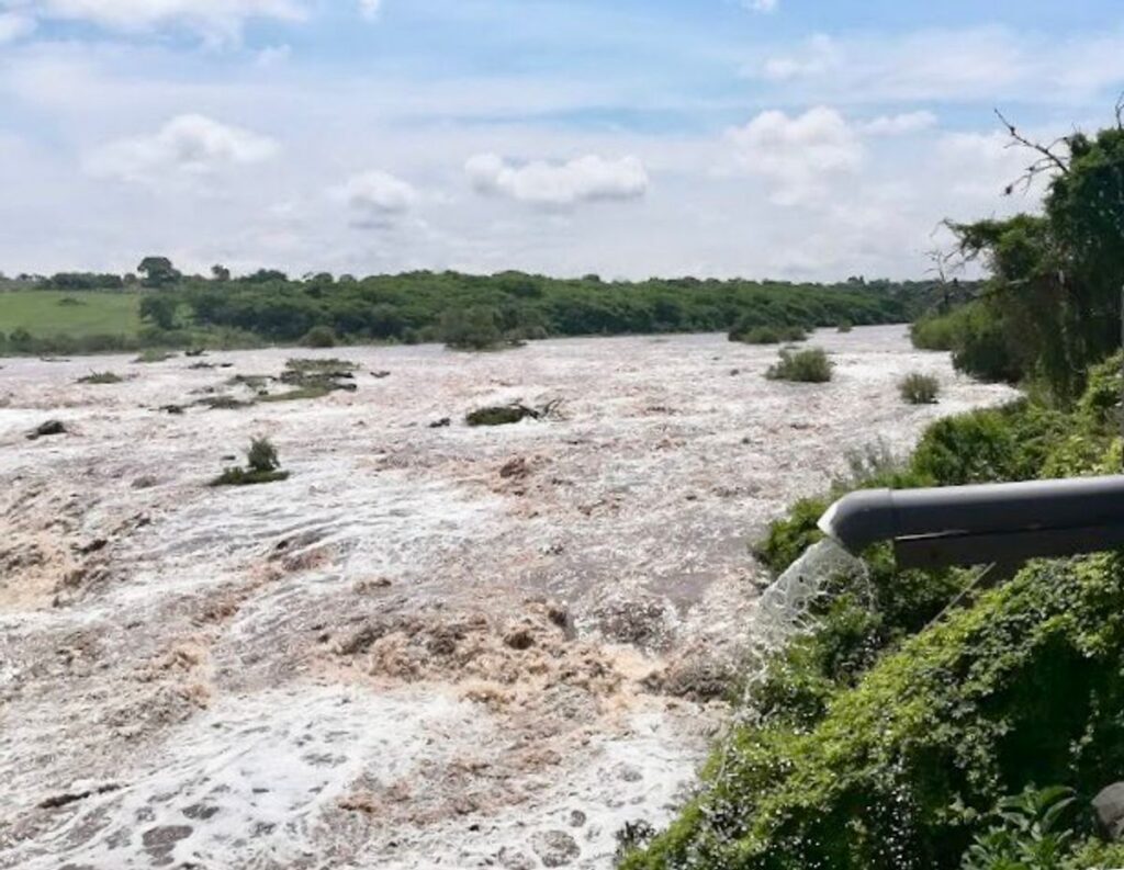 Alertan por riesgo de desborde del río Lerma en Michoacán
