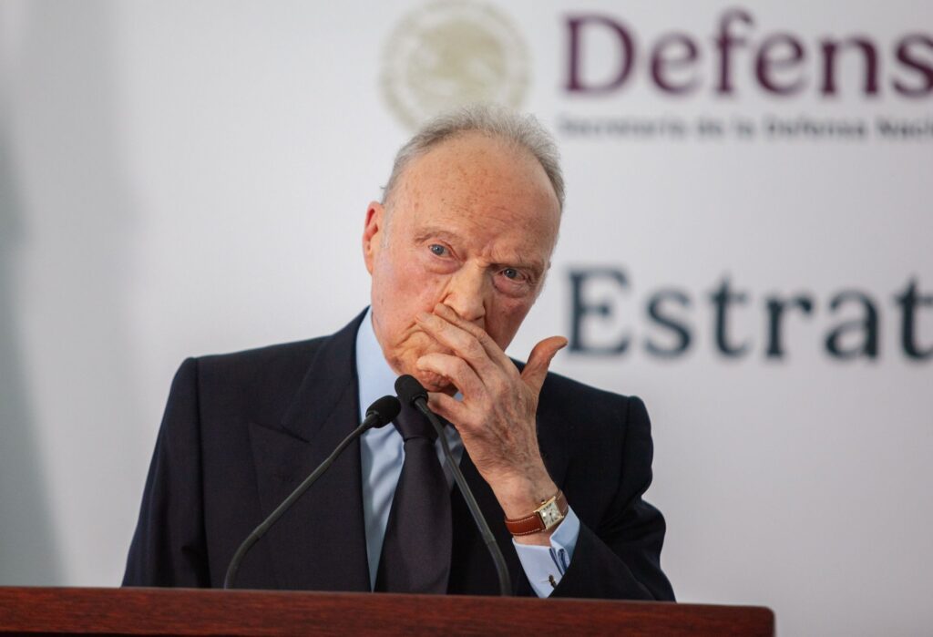 Gertz acusa a EU de proteger a Chávez Jr. pese a orden en México
