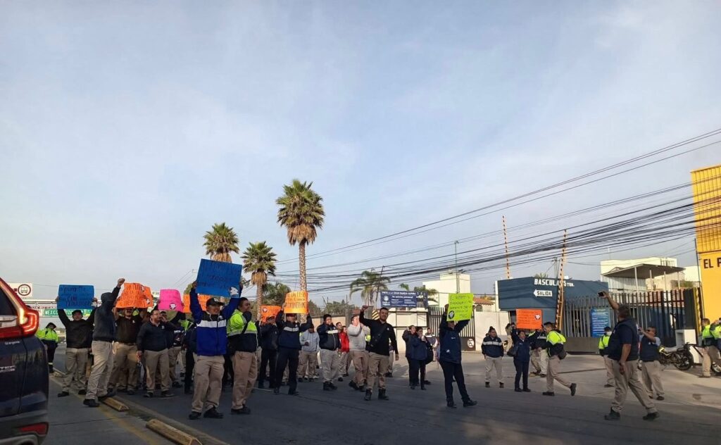 Trabajadores de Alpura protestan en varios estados