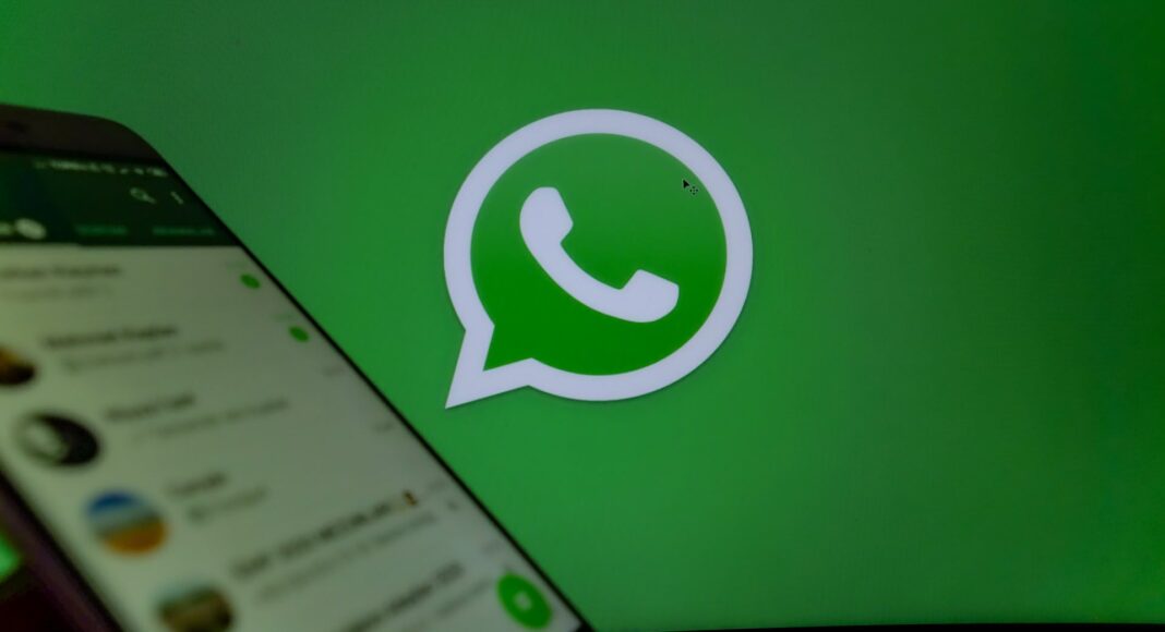 Meta desactiva casi 7 millones de cuentas de estafadores en WhatsApp