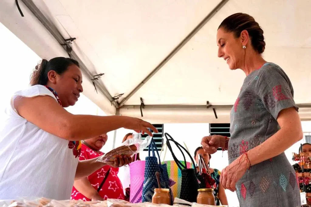 Sheinbaum inaugura el Centro Libre para las Mujeres en Calakmul