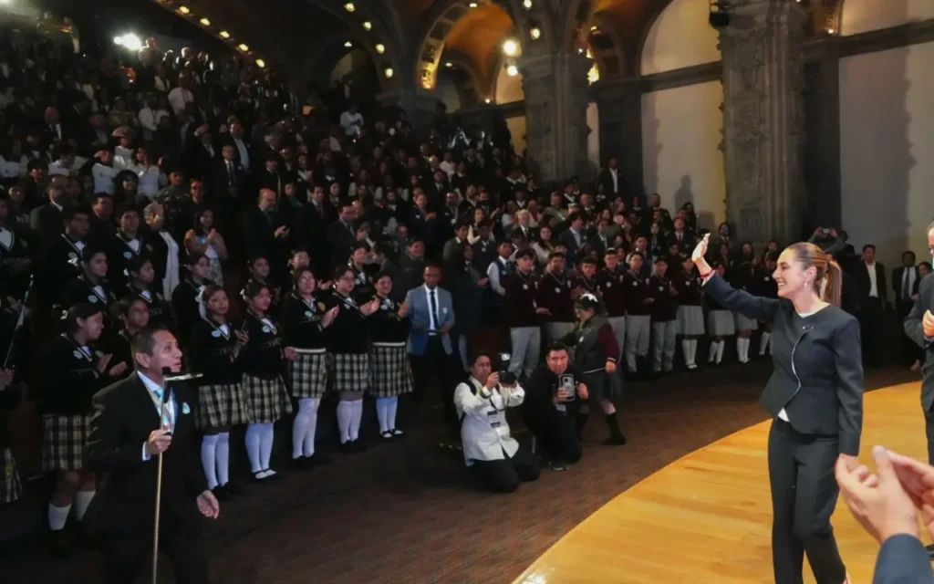 Sheinbaum anuncia creación del Bachillerato Nacional