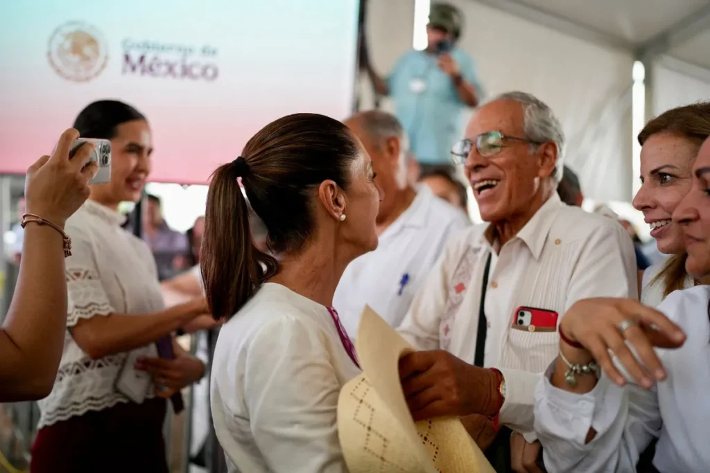 Sheinbaum anuncia inversión de más de 2 mil mdp para puentes en Colima