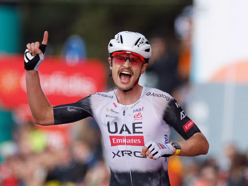 Jay Vine gana la sexta etapa de la Vuelta a España; Traeen nuevo líder general
