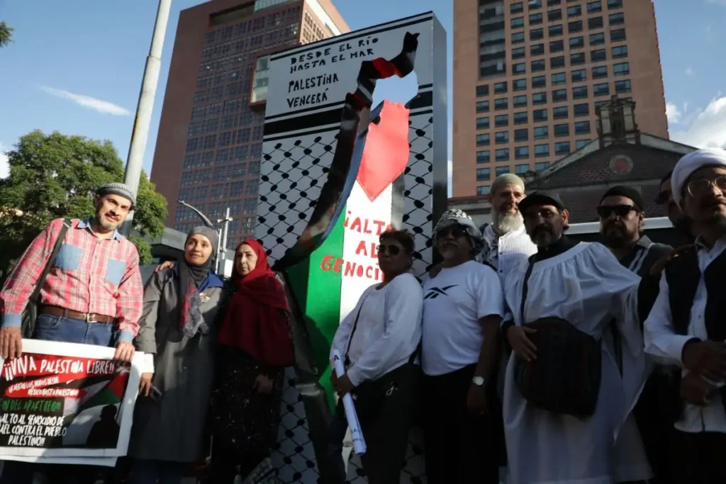 Jornada cultural en el Hemiciclo a Juárez en solidaridad con Palestina