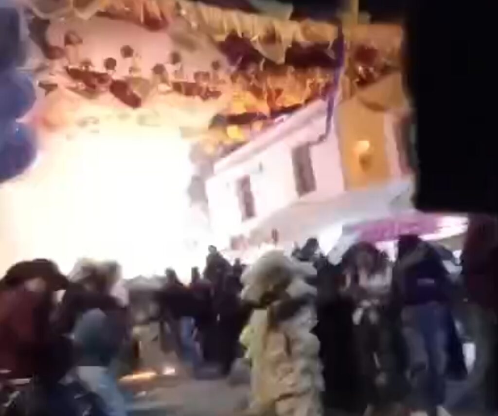 Explosión de pirotecnia deja heridos en feria de Mexquitic