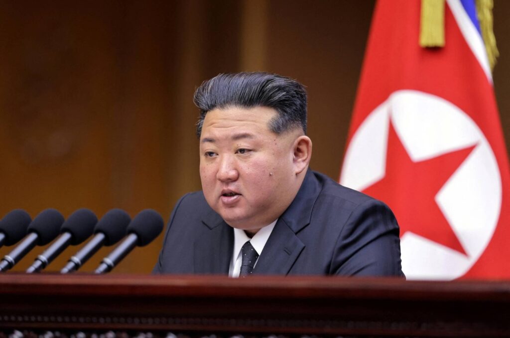 Kim Jong Un abre la puerta a diálogo con EU, pero sin desarme nuclear