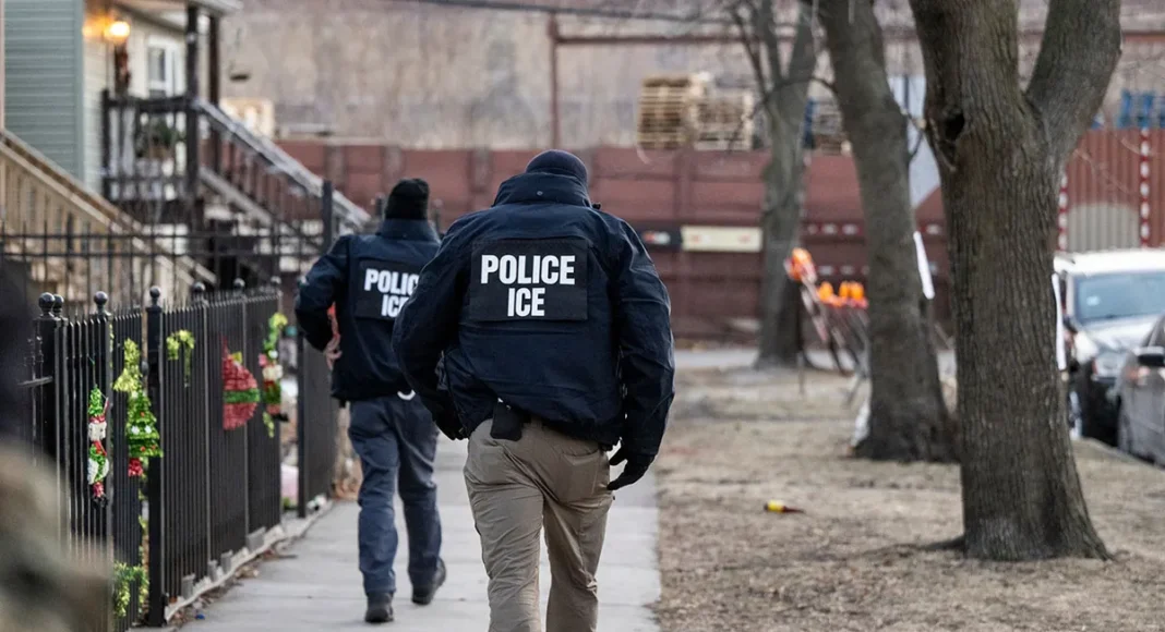 México pide investigar al ICE por muerte de connacional