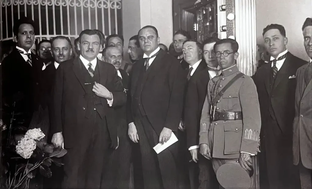 Banco de México: 100 años entre estabilidad y desigualdad