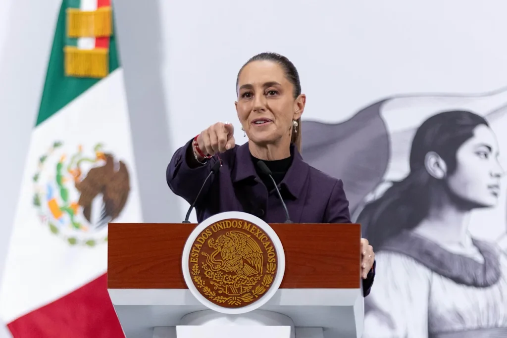Sheinbaum cuestiona posible demanda de Grupo Salinas en EU