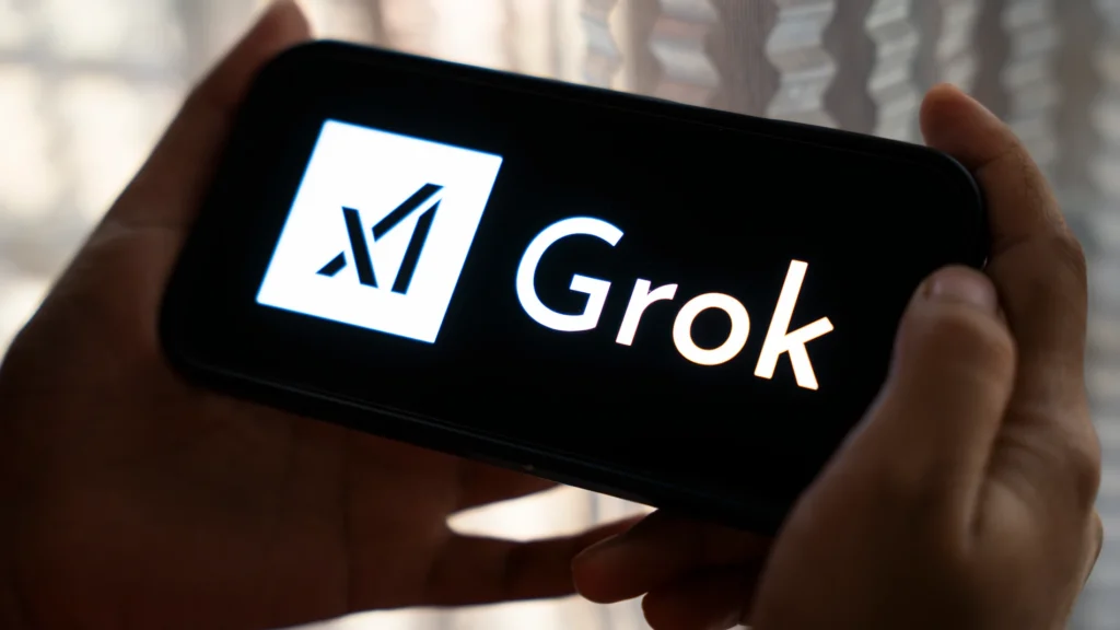 Grok, el asistente de X, bajo críticas por sus errores