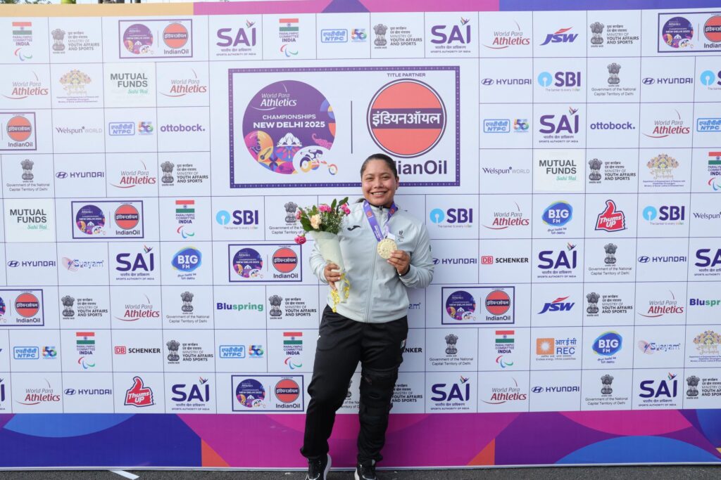 Osiris Machado conquista oro y récord mundial en lanzamiento de disco
