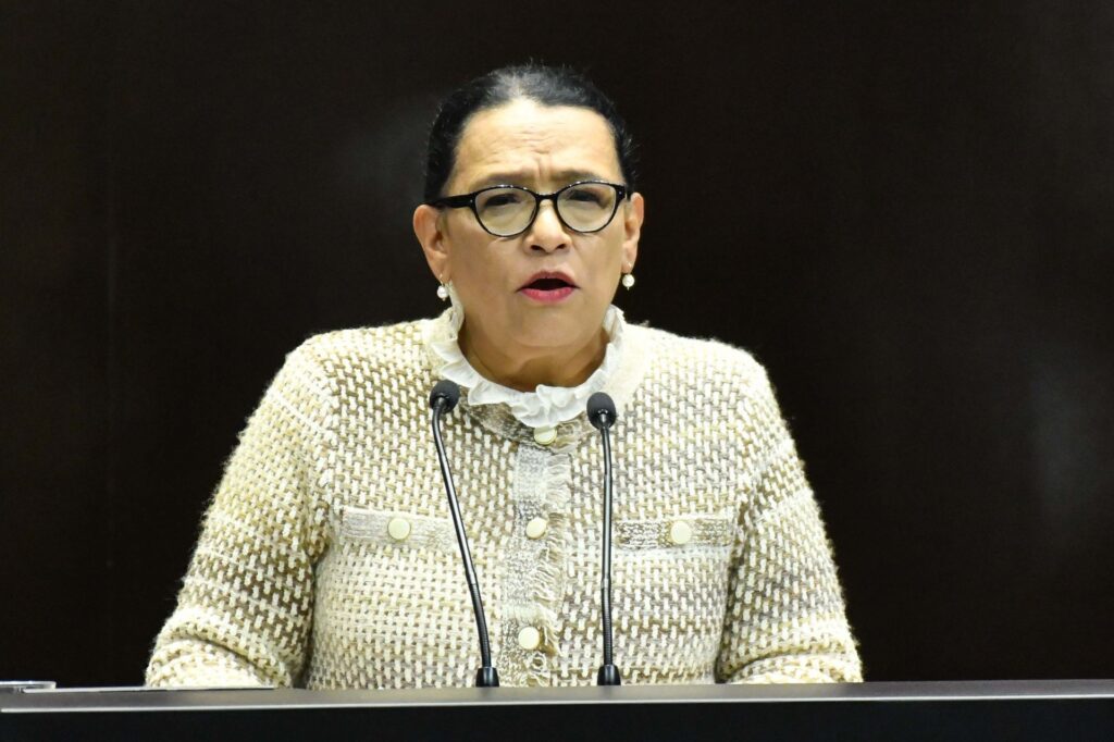 Rosa Icela Rodríguez defiende a López Obrador en la Cámara de Diputados