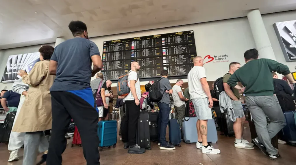 Ciberataque afecta aeropuertos europeos y provoca cancelaciones