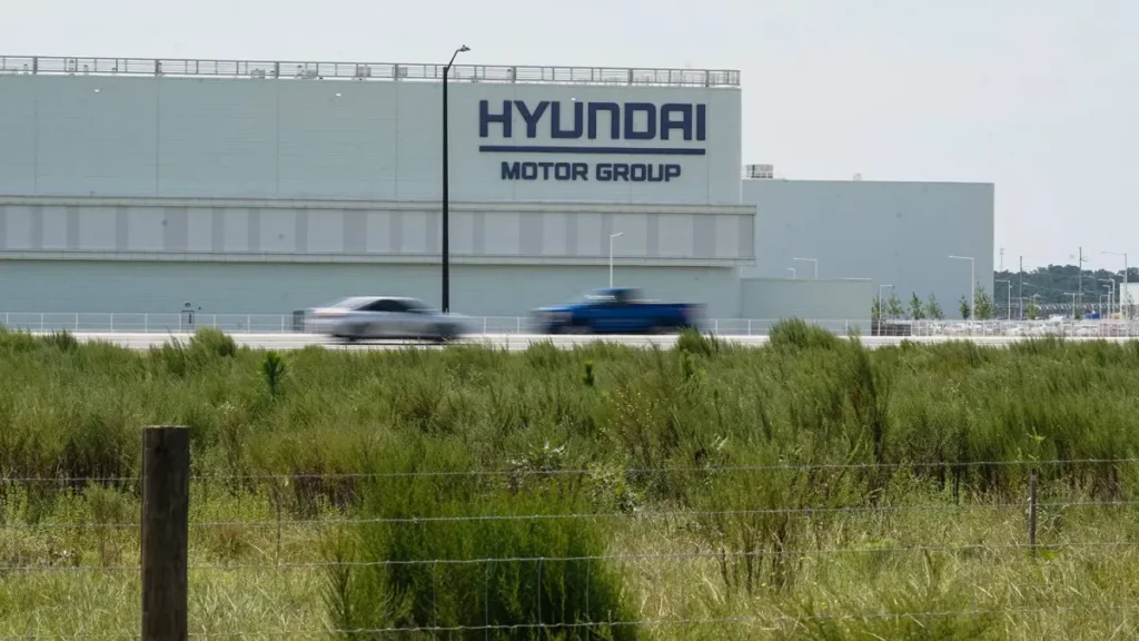 Trump rechaza redada contra trabajadores surcoreanos de Hyundai