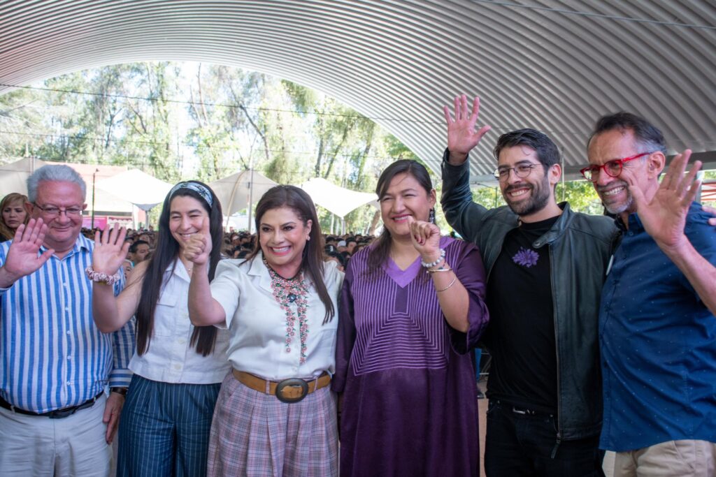Megaclase de IA reúne a 2 mil personas en Azcapotzalco