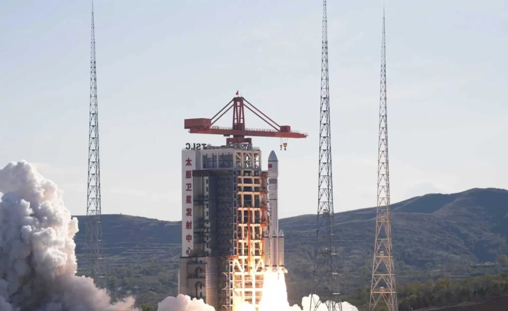 China amplía su constelación de satélites Qianfan con un nuevo lanzamiento