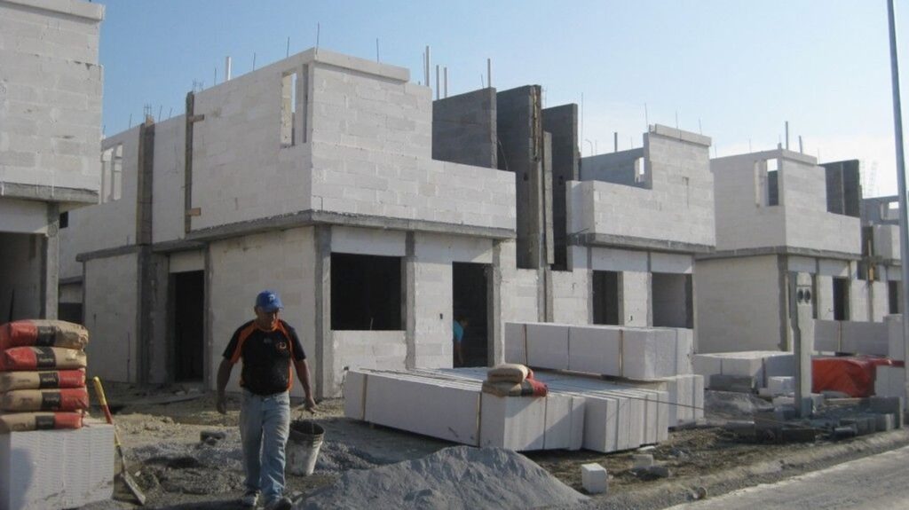 Gobierno impulsará la construcción para reactivar la economía
