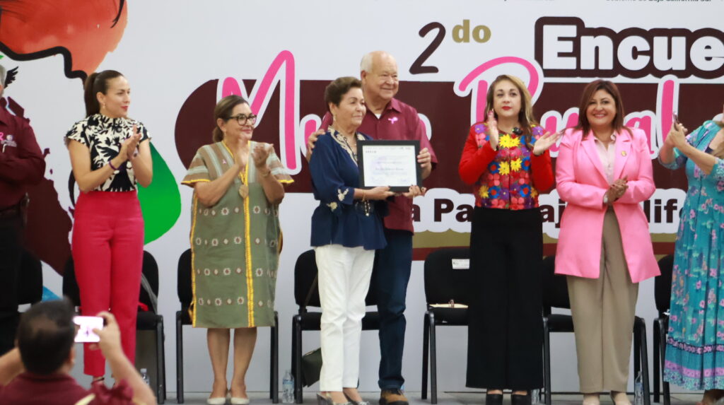 Reconocen en Baja California Sur la labor de las mujeres rurales