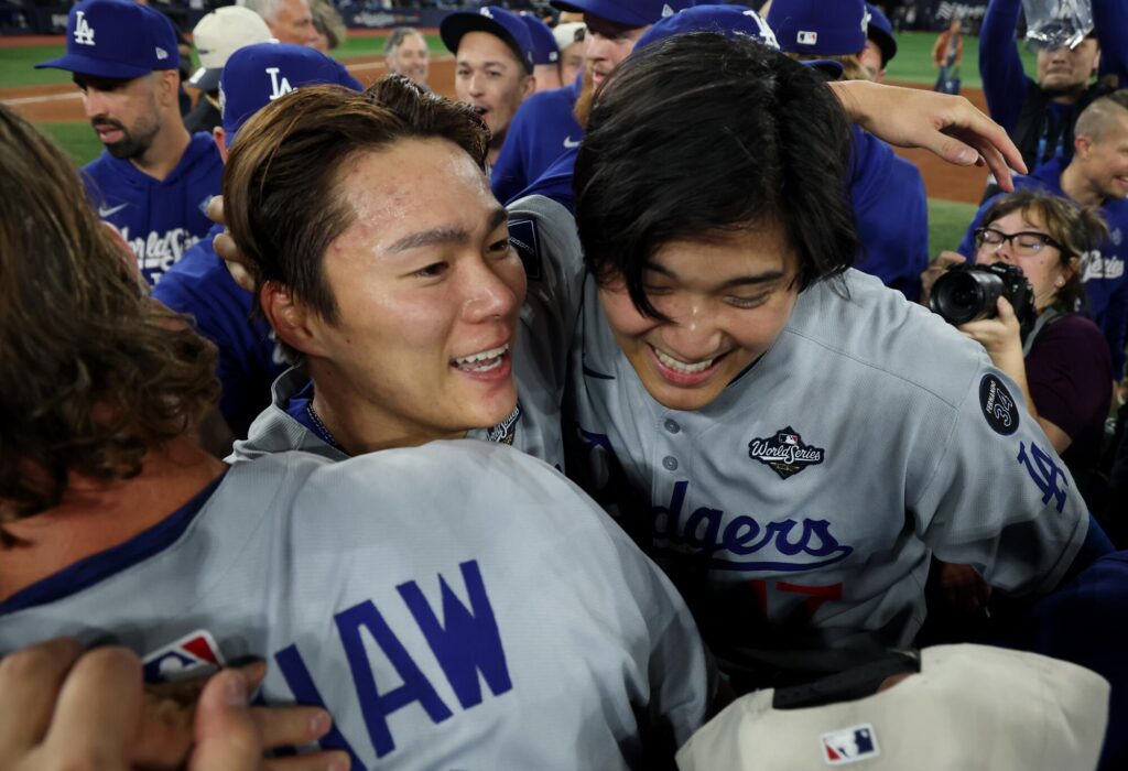 Yoshinobu Yamamoto, MVP de la Serie Mundial con actuación histórica