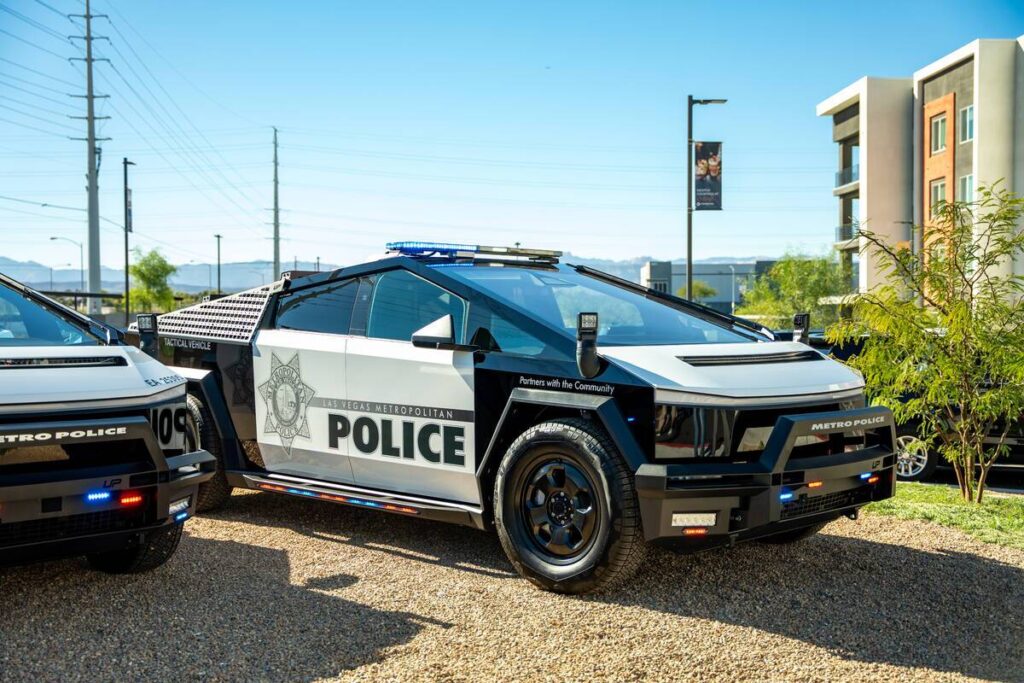 Las Vegas estrena flota policial de Cybertrucks donada por multimillonario