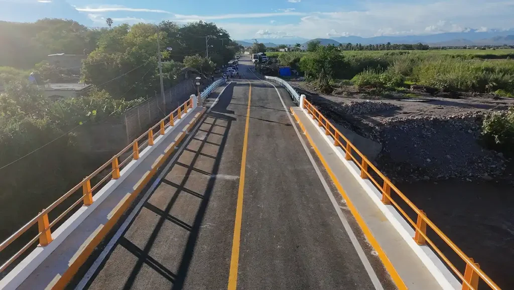 Puente “Los Muros” mejora conectividad y economía en Morelos