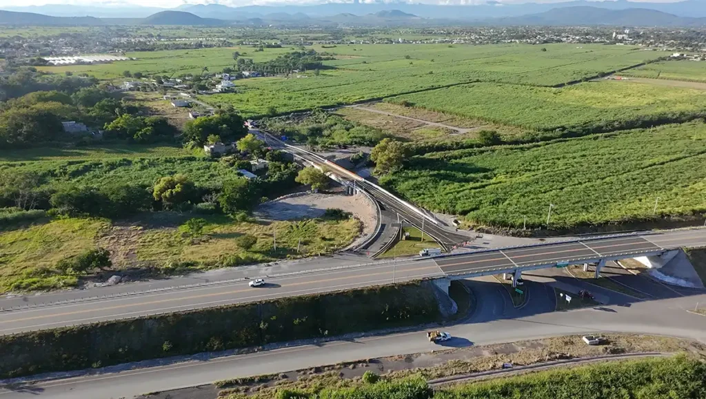 Puente “Los Muros” mejora conectividad y economía en Morelos