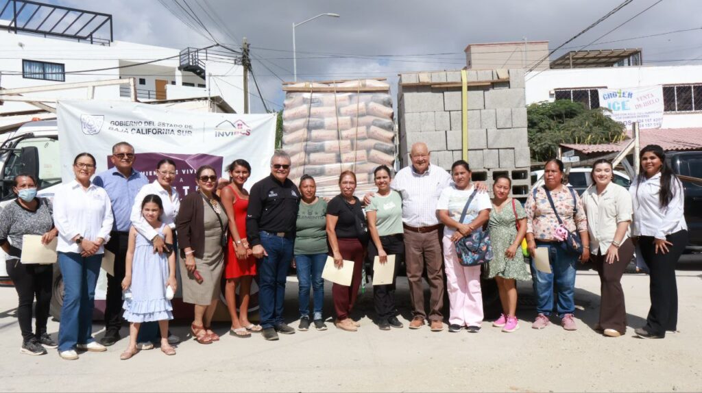 Inician pavimentación y apoyo a vivienda en Los Cabos