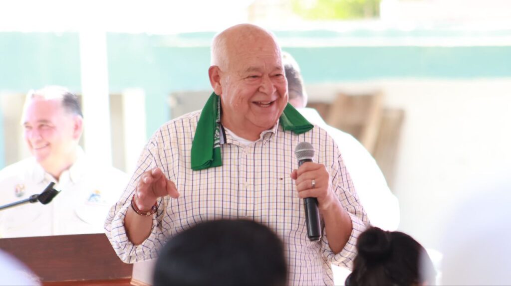 Inauguran unidad médica y nuevas obras en Los Cabos