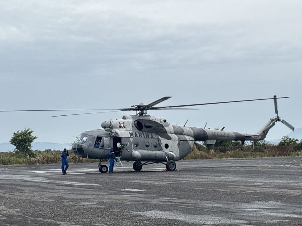 Semar despliega aeronaves tras ataque con explosivos en Michoacán