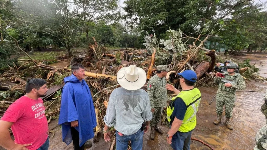 Lluvias dejan un muerto e inundaciones en Los Tuxtlas