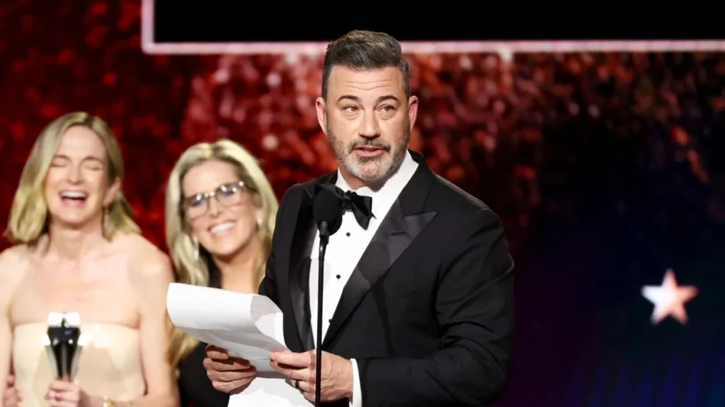Jimmy Kimmel gana Critics Choice y se burla de Trump