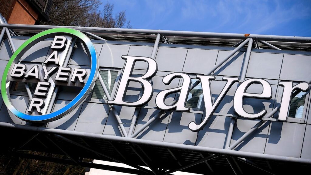 Bayer acuerda pagos por demandas del herbicida Roundup