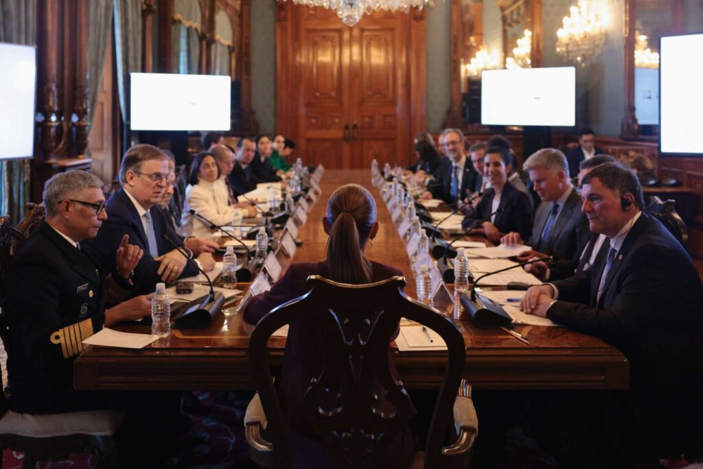 Sheinbaum se reúne con ministro de Comercio de Canadá