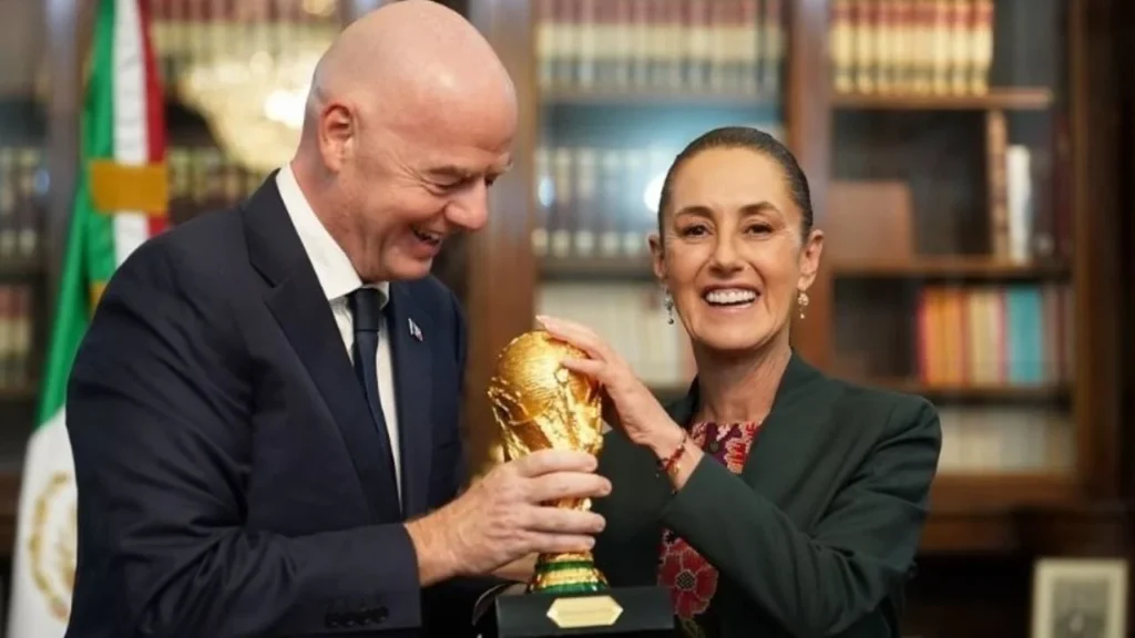 Infantino ratifica a México como sede del Mundial 2026