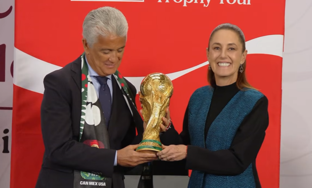 Sheinbaum presenta la Copa del Mundial en CDMX